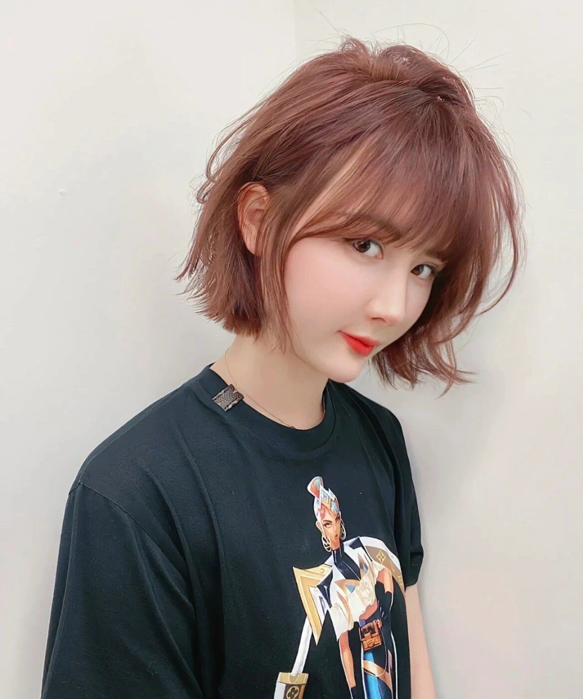 短发发型~高级感发色~粉棕色