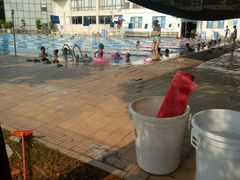 -晋爵会游泳馆(海湾公园店)