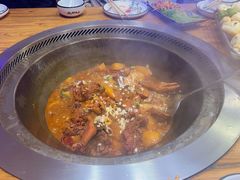 -山河屯铁锅炖鲜鹅·东北菜(开发区一店)