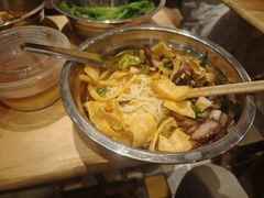 -柳州肥姨妈大骨螺蛳粉(万达中心店)