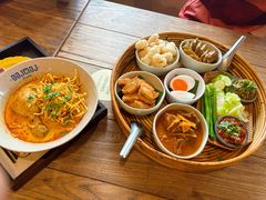 -Ongtong Khaosoi Ari Branch