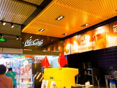 -麦当劳(中山公园龙之梦店)