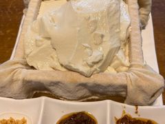 一块豆腐-95号酱骨·一块豆腐(展春园西路店)