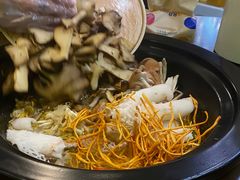 -菌乡缘·野生菌蒸汽鱼火锅(江边夜市店)