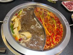 -沸炉重庆老火锅(军事博物馆店)