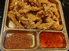 -川流不息·地道川菜·小龙虾(新松江路店)
