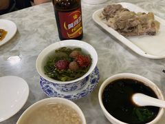 -清真·胖妈妈手抓餐厅(定西路长城宾馆店)