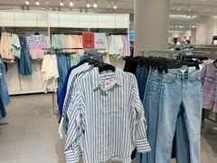-H&M(华润万象城店)