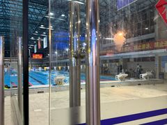 -奥冠体育华师附中恒温游泳馆