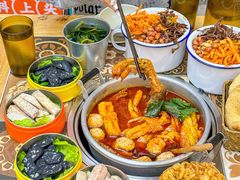 -顶上头·螺蛳火锅(五一新村店)