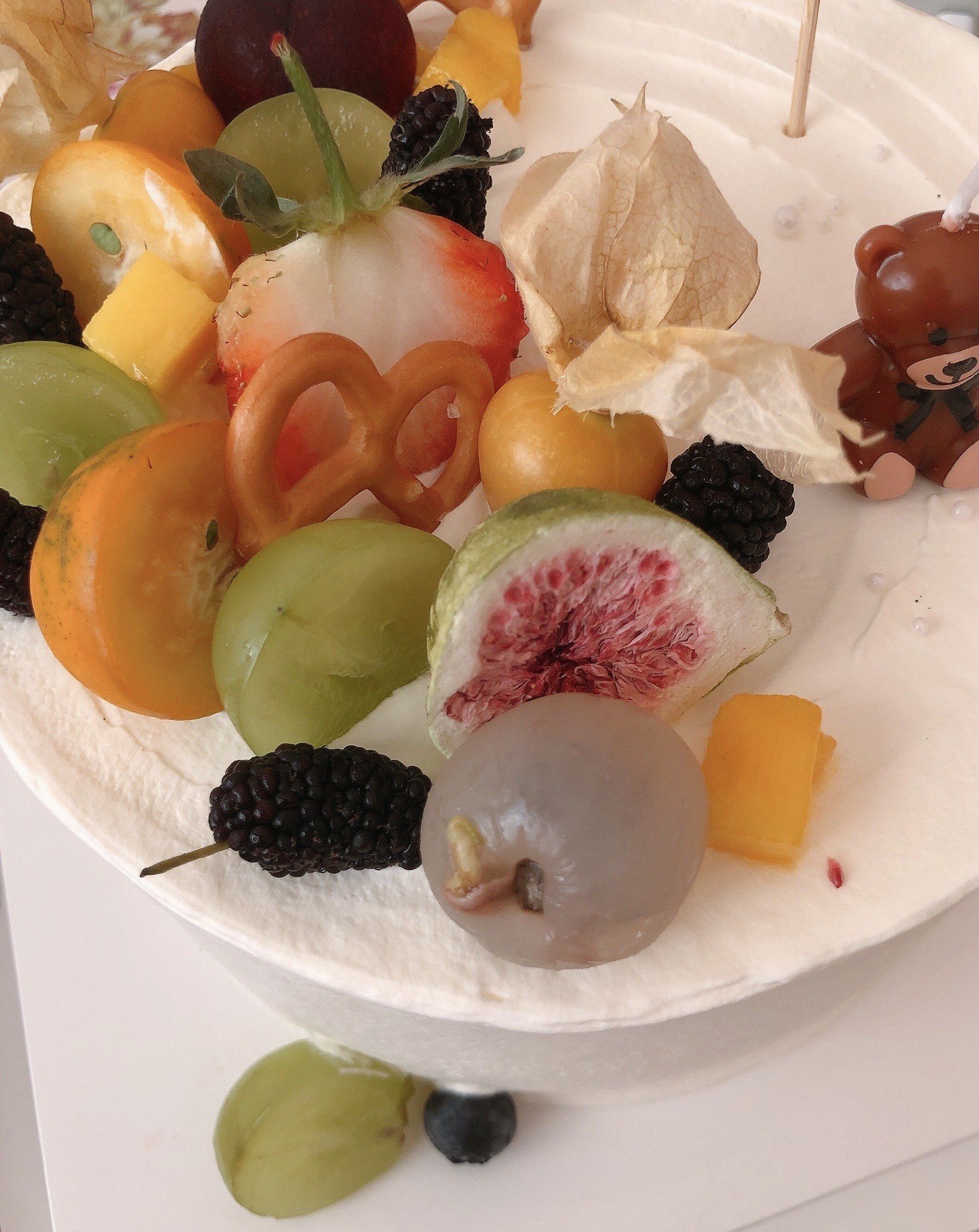 觅食记今天的牛肉和蛋糕都很好吃,每天都要好好吃饭