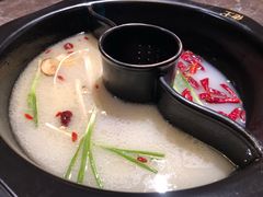 -佬土鹅肠火锅(解放路店)