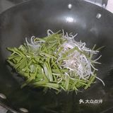 绿配白之韭菜炒绿豆芽了解一些咯