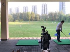 -北京鸿华高尔夫练习场