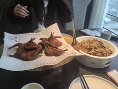 -鸽子侯·家宴·平价海鲜(市图书馆店)