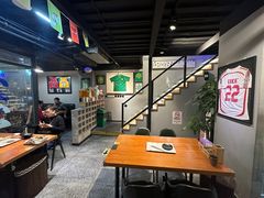 -京狮炙燥·精酿烧烤(首经贸店)