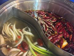 -马路边边火锅串串(观前街店)