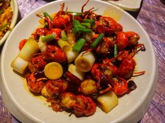 -巴厘龙虾·榜首油焖大虾(音乐学院·沿江酒馆店)