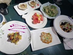 -忘忧草融合私房菜(红鼎国际店)