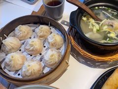 -馋三尺蟹粉小笼(人民广场店)