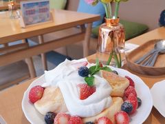 草莓舒芙蕾松饼-WOKKA by艮上(中海环宇荟店)