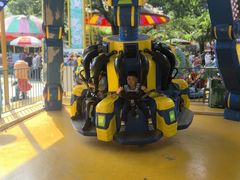 -顺德大良半月城游乐场