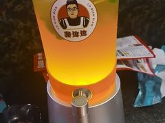 -路边边.炒菜烧烤.音乐餐厅(良乡长虹店)