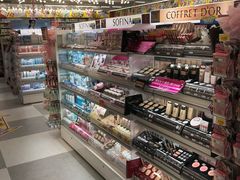 店内环境-大国药妆(NEW心斎橋店)