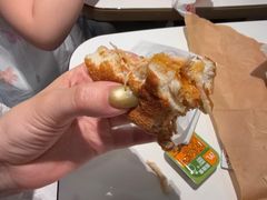 -麦当劳(上海虹桥站30B检票口楼上)