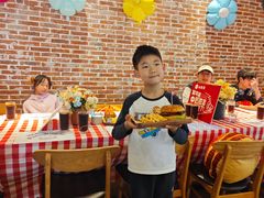 -必胜客(华都店)