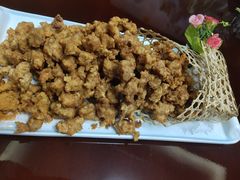 -红岩美食坊(伊春市伊春区)