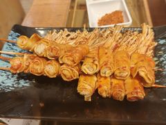 -华府九号海鲜烧烤大排档(龙域店)