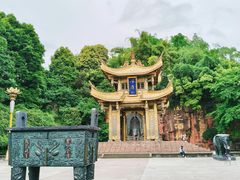 -峨眉山报国寺