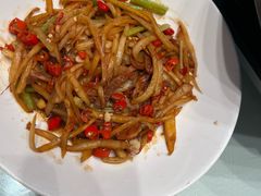 -辛香味烧鱼馆·非遗技艺·排骨红烧肉(光谷医药园店)