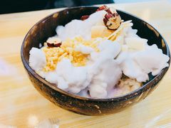 -津椰本·海南正宗椰奶清补凉(店一店)