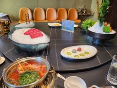 -鼎泰亨·海鲜牛肉餐厅(滨江店)