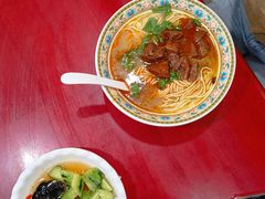 -金杨拉面王小吃面馆·牛三宝面·红烧牛肉粉
