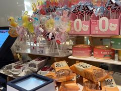 -花花卷卷·鲜食蛋糕(静安久光百货店)