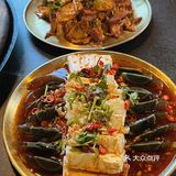 长白山保护开发区池北区白山街三江源宾馆楼下