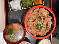 -牛邸·烧肉饭(来福士店)