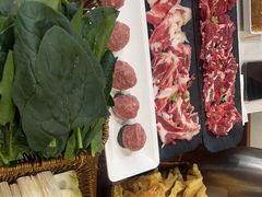 -四点金潮汕鲜牛肉火锅(金猴名居店)