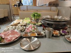 -围炉肉舍丹东海鲜烤肉·烤活鳗(步行街店)