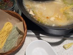 -新辣道鱼火锅(龙旗广场店)
