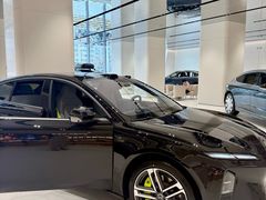 -王府井百货熙地港店