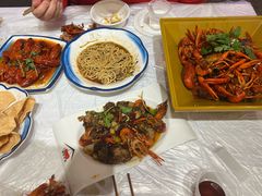 -霄汉牛三鲜湖北砂锅菜(万松园2店)