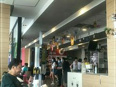 -麦当劳(成都时代奥特莱斯店)
