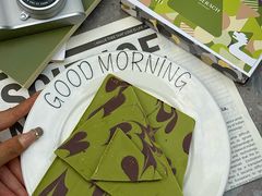 -Laderach 莱德拉(上海环贸iapm店)