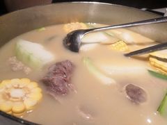 -肥仔文澳门猪骨煲(南京西路店)
