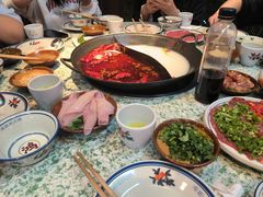 -鸿姐老火锅(花园路店)