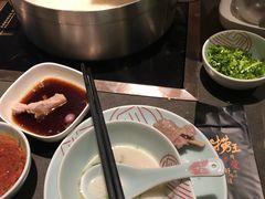 -捞王锅物料理(上海世茂广场店)